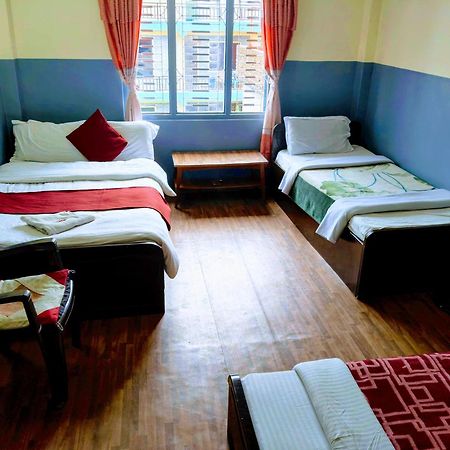 Hotel Piya Pvt Ltd Pokhara Bagian luar foto