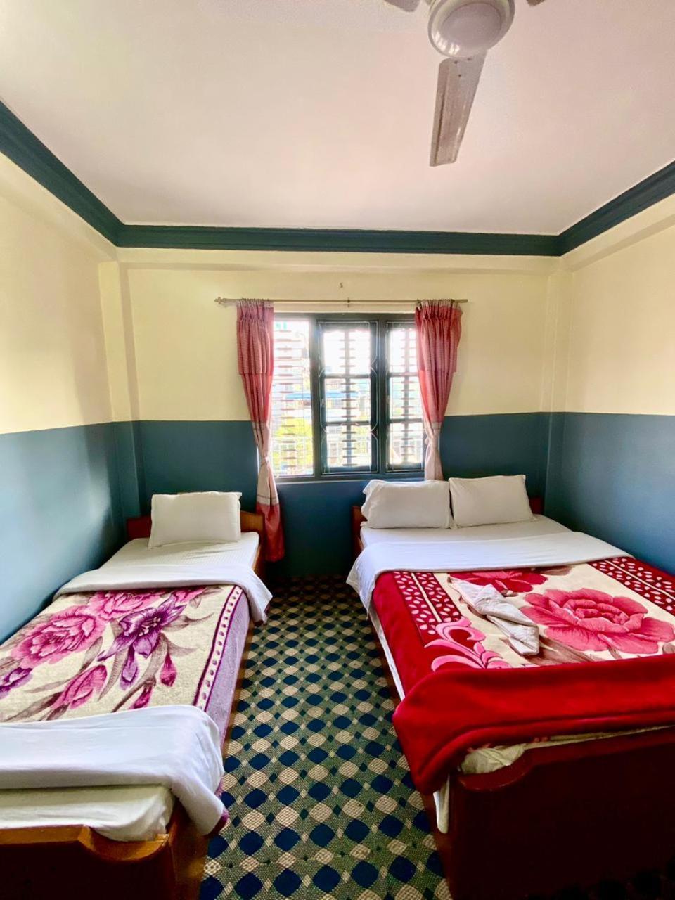 Hotel Piya Pvt Ltd Pokhara Bagian luar foto