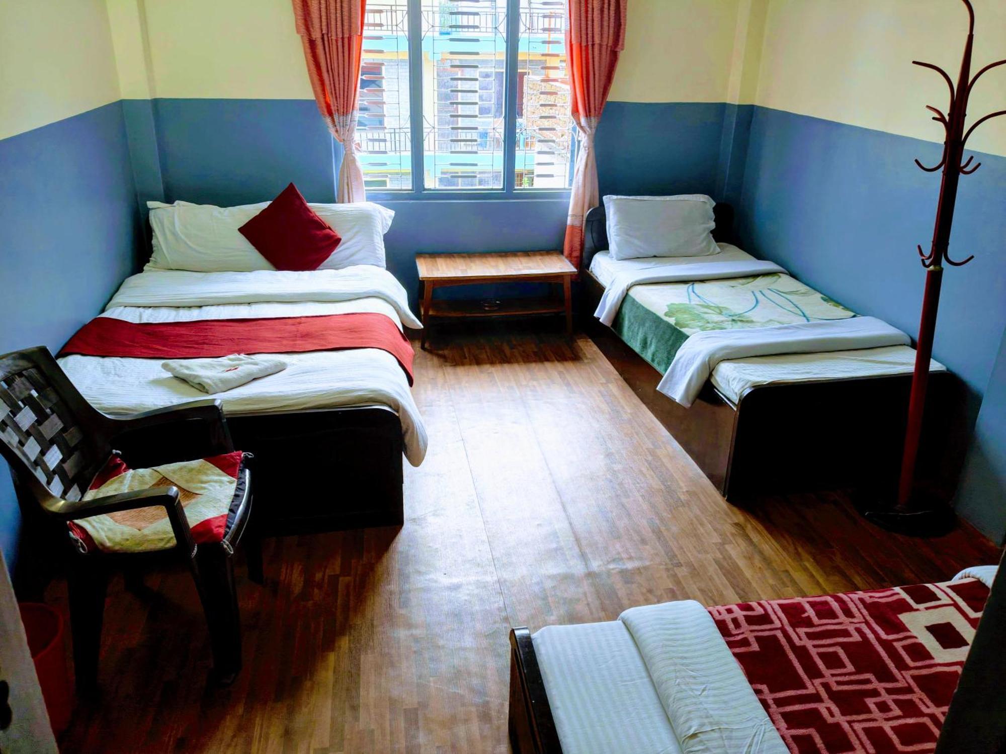 Hotel Piya Pvt Ltd Pokhara Bagian luar foto